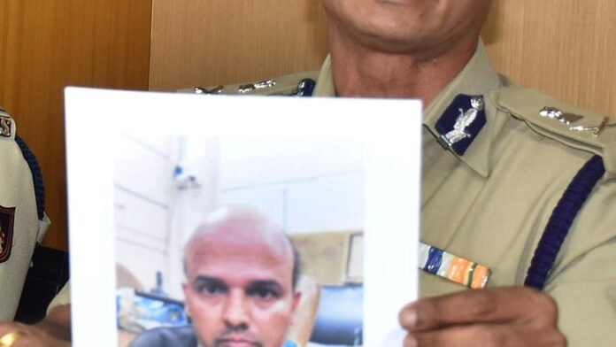 मानव तस्करी का आरोपी 'सैंट्रो' रवि अहमदाबाद से गिरफ्तार
